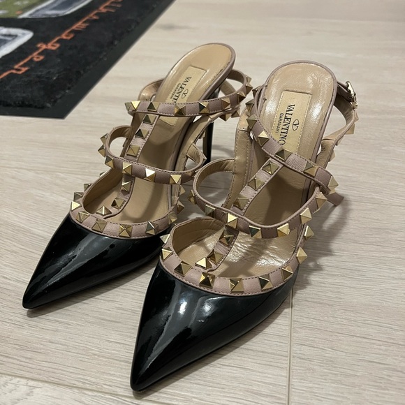 Valentino Rockstud heels - Picture 1 of 6